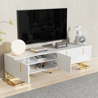 Meuble TV blanc à pieds dorés
